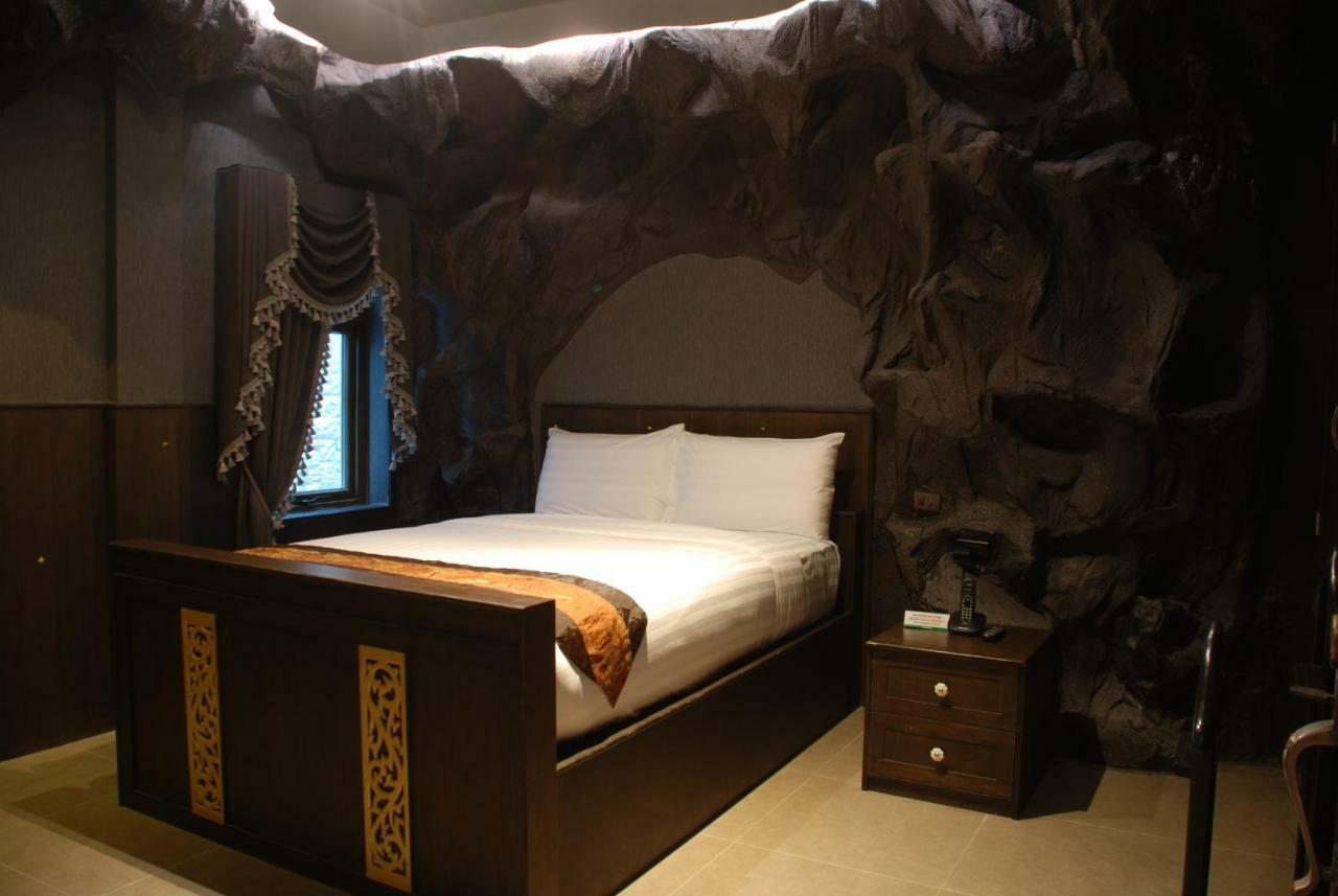 Castle Suites 파타야 외부 사진